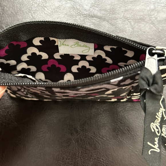 Vera Bradley Change Purse - Picture 4 of 4